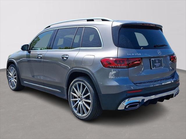 used 2021 Mercedes-Benz GLB 250 car, priced at $32,634