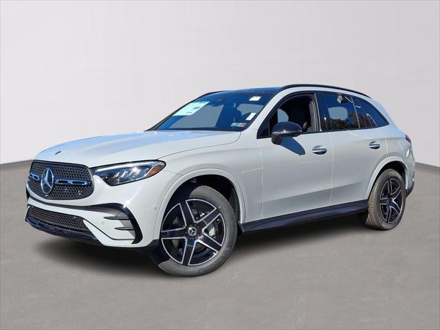 new 2025 Mercedes-Benz GLC 300 car, priced at $64,045