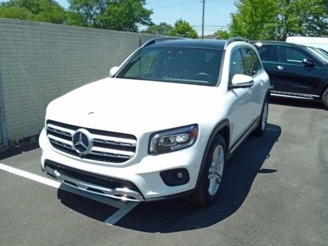 used 2023 Mercedes-Benz GLB 250 car, priced at $42,490