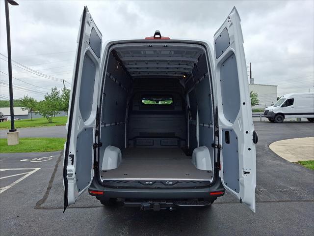 new 2025 Mercedes-Benz Sprinter 2500 car, priced at $62,327