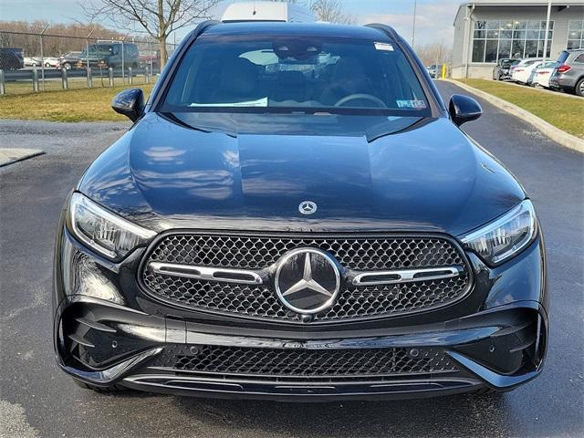 new 2024 Mercedes-Benz GLC 300 car, priced at $61,110