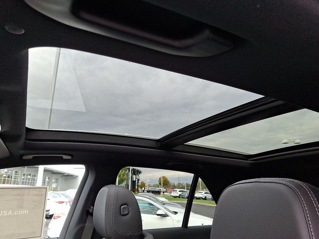 new 2026 Mercedes-Benz GLE 350 car, priced at $71,815