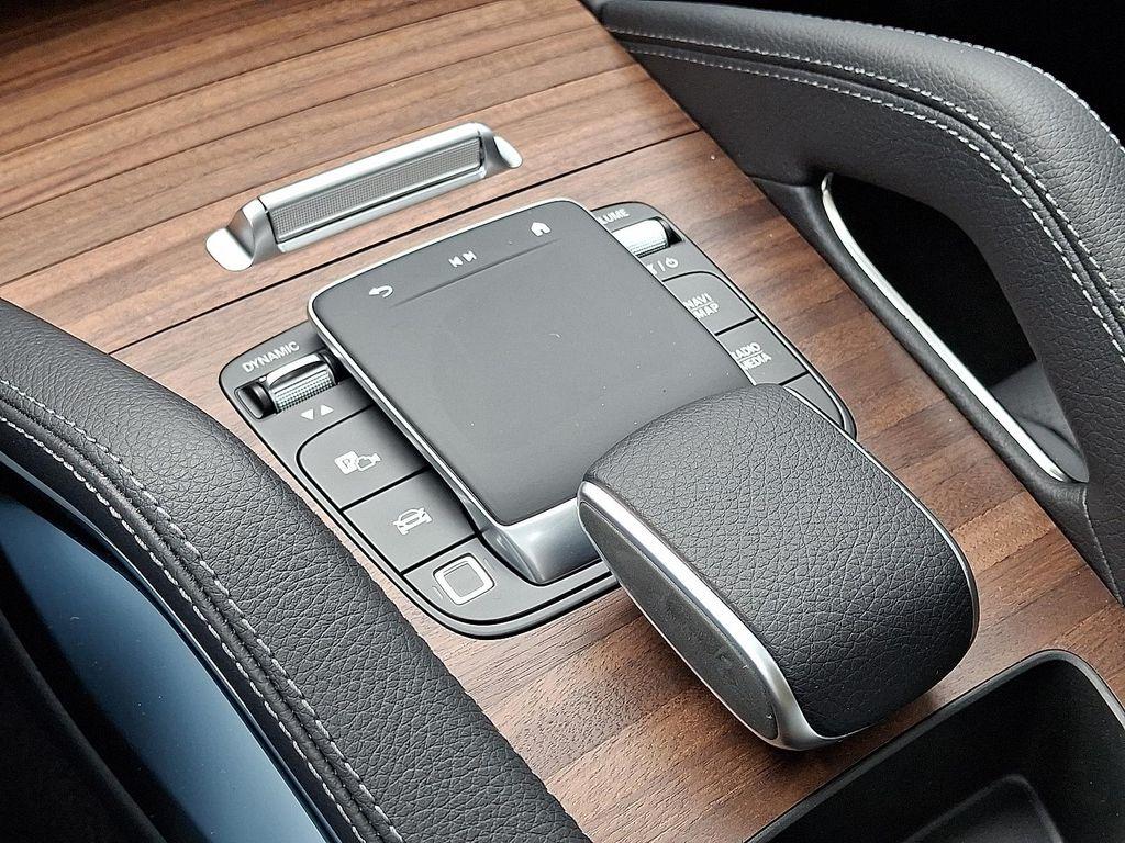 new 2026 Mercedes-Benz GLE 350 car, priced at $71,815