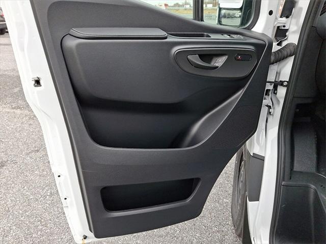 new 2024 Mercedes-Benz Sprinter 2500 car, priced at $61,154
