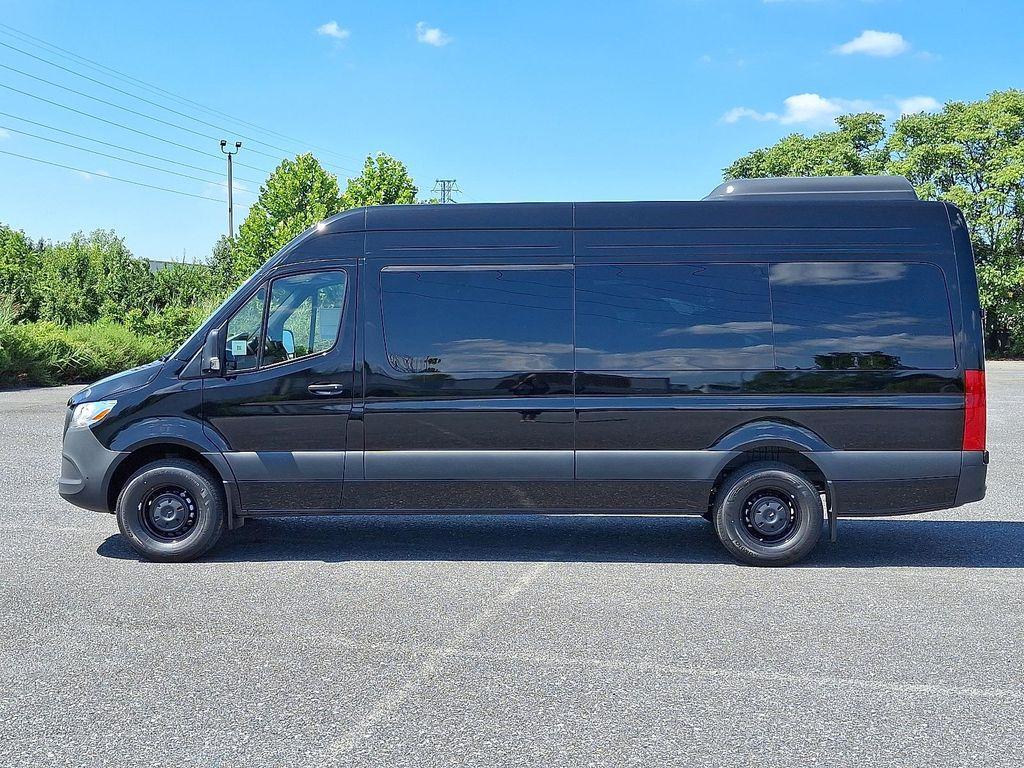new 2025 Mercedes-Benz Sprinter 2500 car, priced at $82,366