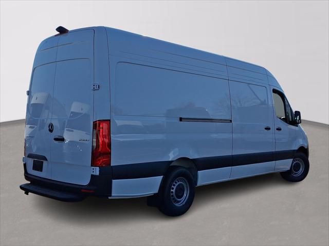 new 2025 Mercedes-Benz Sprinter 2500 car, priced at $60,961