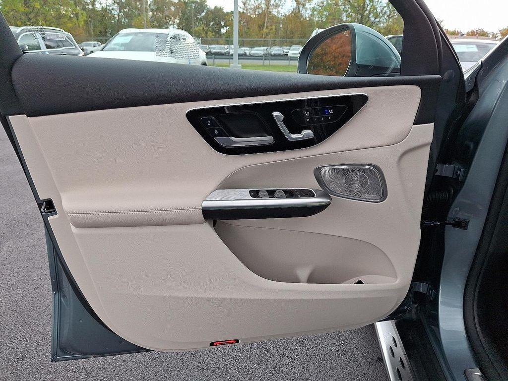 used 2025 Mercedes-Benz GLC 300 car, priced at $53,630