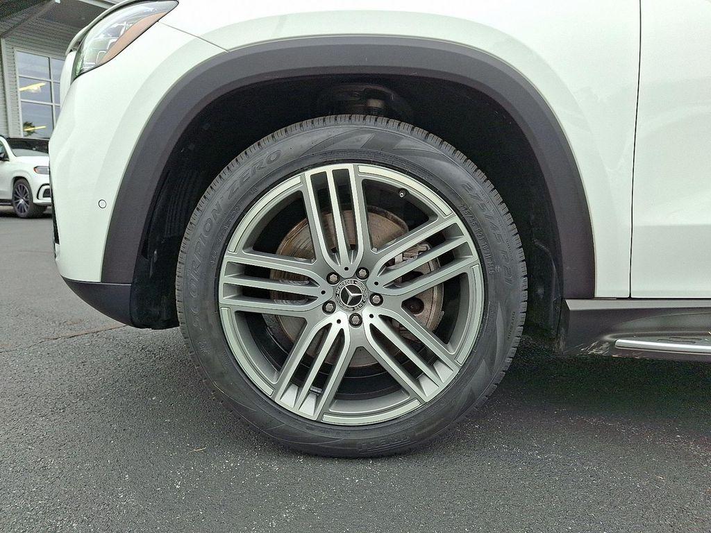 used 2024 Mercedes-Benz GLS 450 car, priced at $73,054