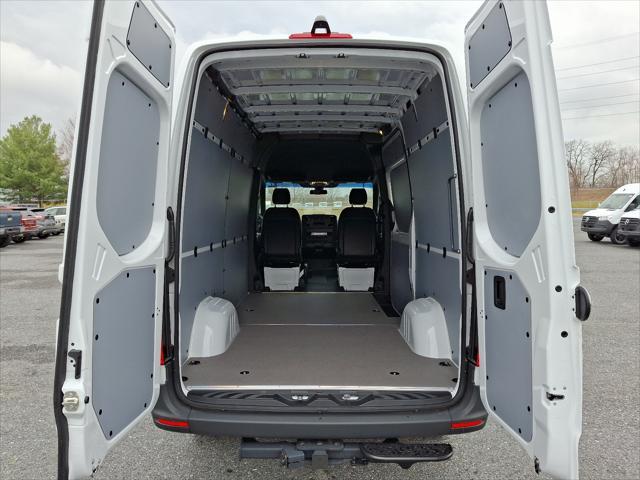 new 2025 Mercedes-Benz Sprinter 2500 car, priced at $60,951