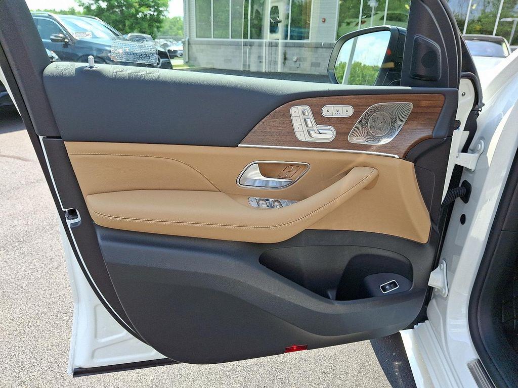 used 2025 Mercedes-Benz GLE 350 car, priced at $71,804