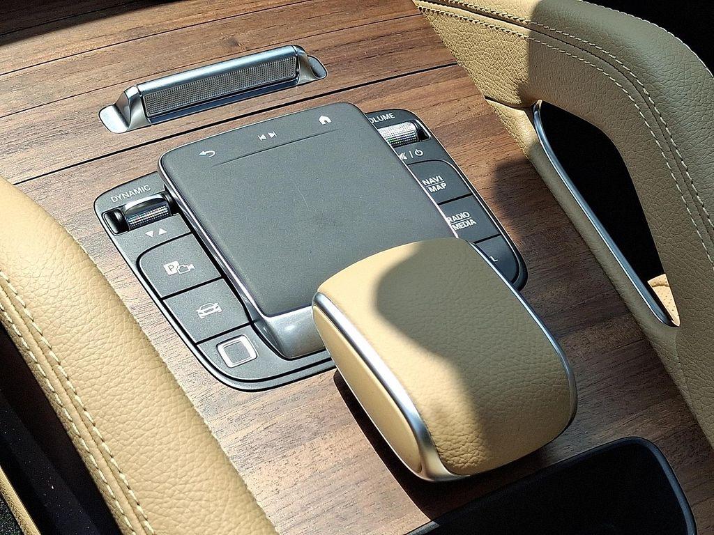 used 2025 Mercedes-Benz GLE 350 car, priced at $71,804