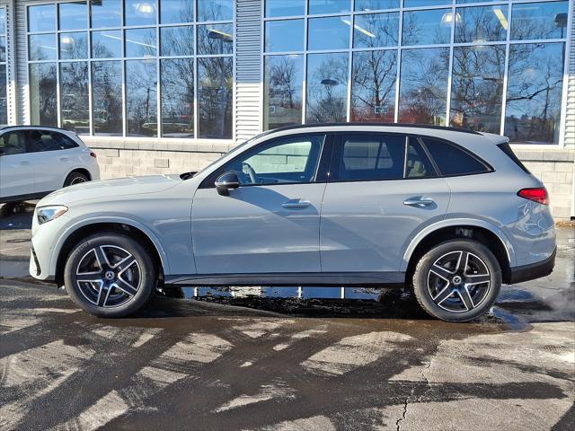 new 2025 Mercedes-Benz GLC 300 car, priced at $61,655