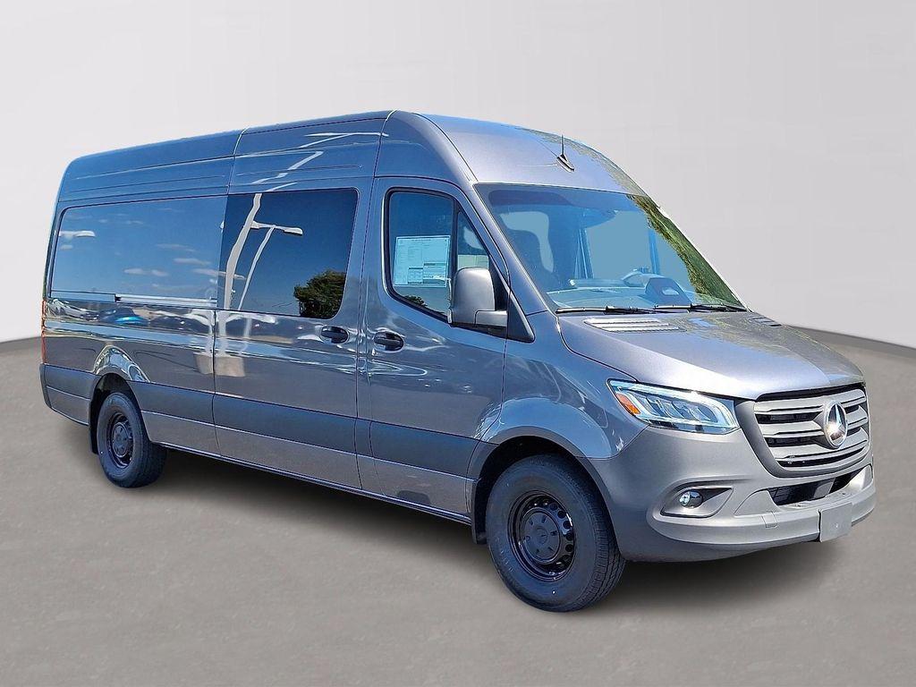 new 2025 Mercedes-Benz Sprinter 2500 car, priced at $74,924