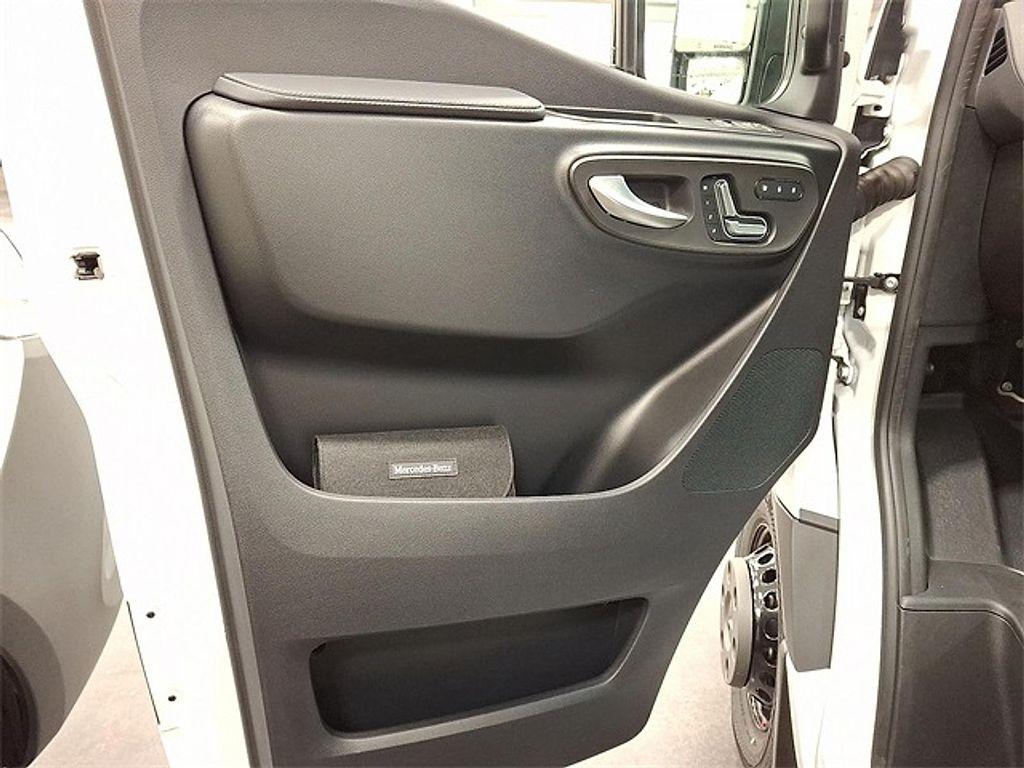 new 2025 Mercedes-Benz Sprinter 3500 car, priced at $74,311