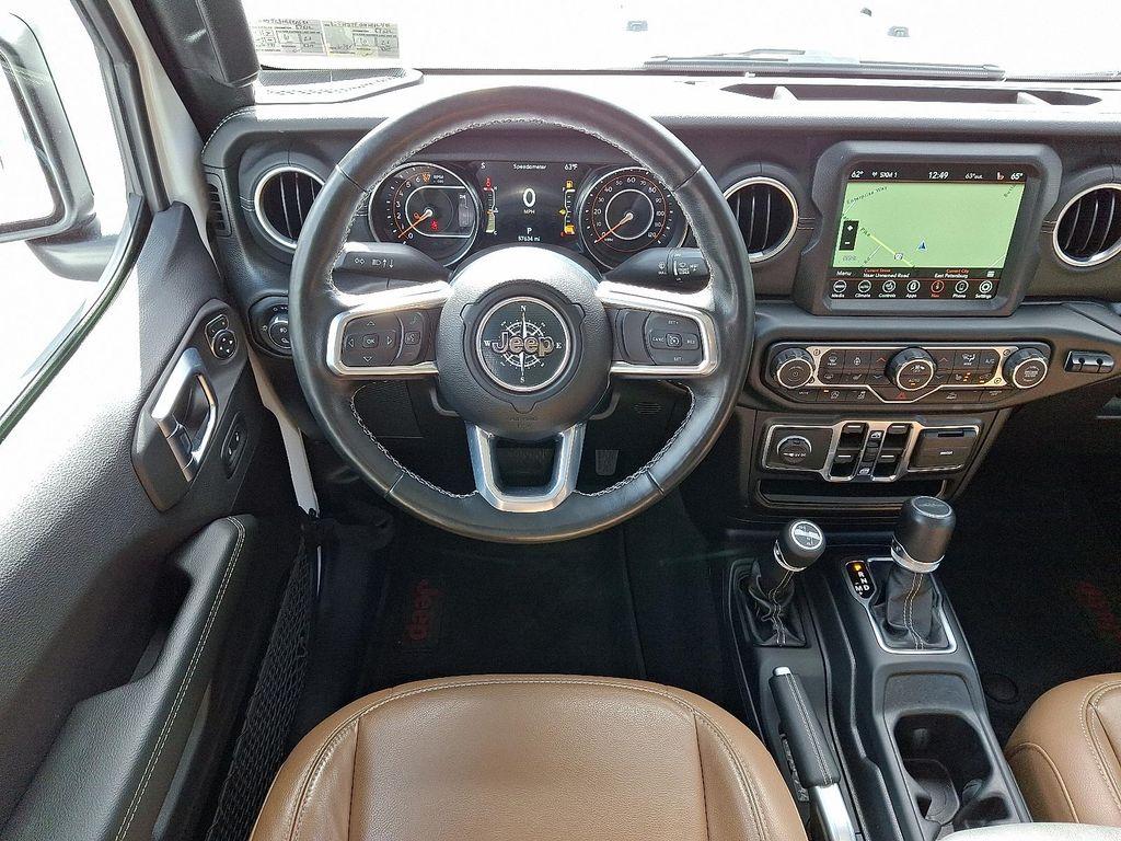 used 2022 Jeep Gladiator car, priced at $31,518