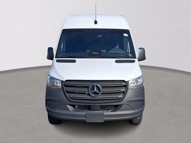 new 2025 Mercedes-Benz Sprinter 2500 car, priced at $65,308