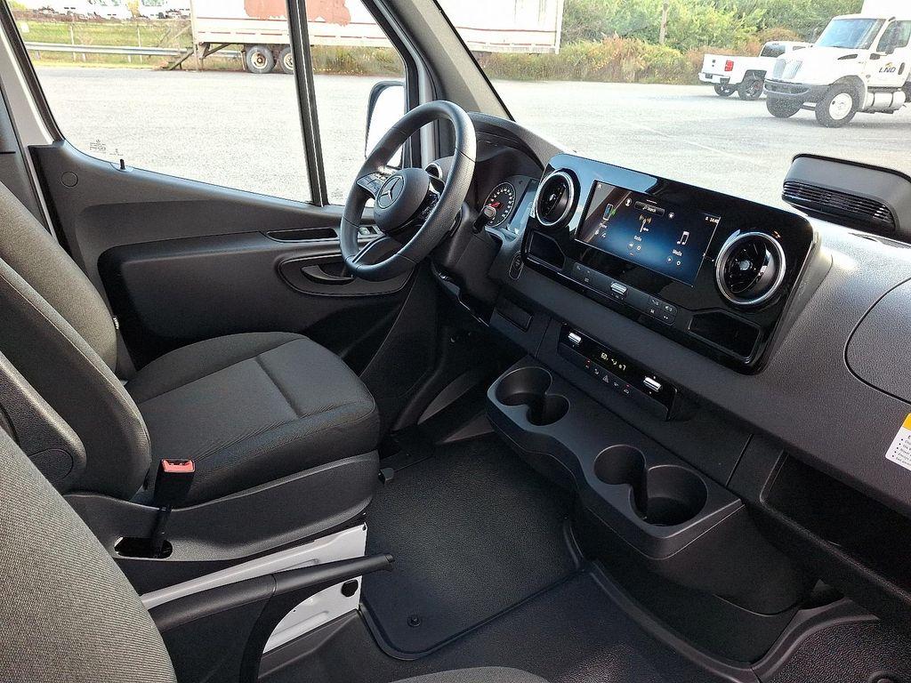 new 2026 Mercedes-Benz Sprinter 2500 car