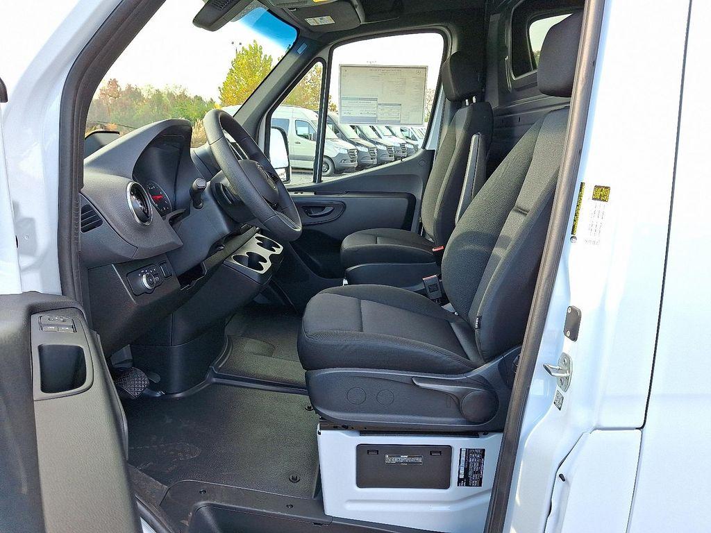 new 2026 Mercedes-Benz Sprinter 2500 car