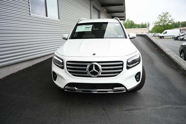 new 2024 Mercedes-Benz GLB 250 car, priced at $50,185