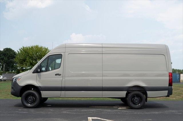 new 2024 Mercedes-Benz Sprinter 2500 car, priced at $78,516