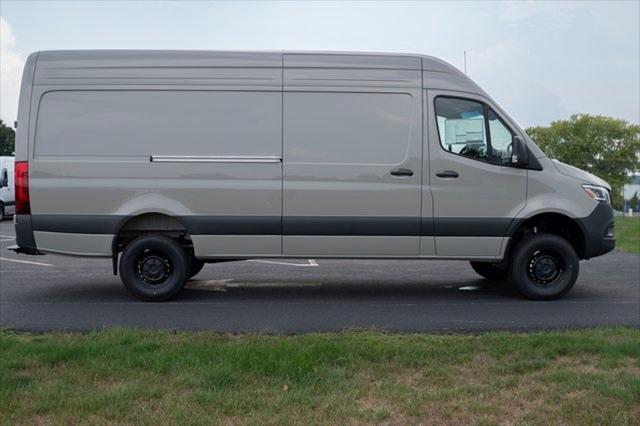 new 2024 Mercedes-Benz Sprinter 2500 car, priced at $78,516