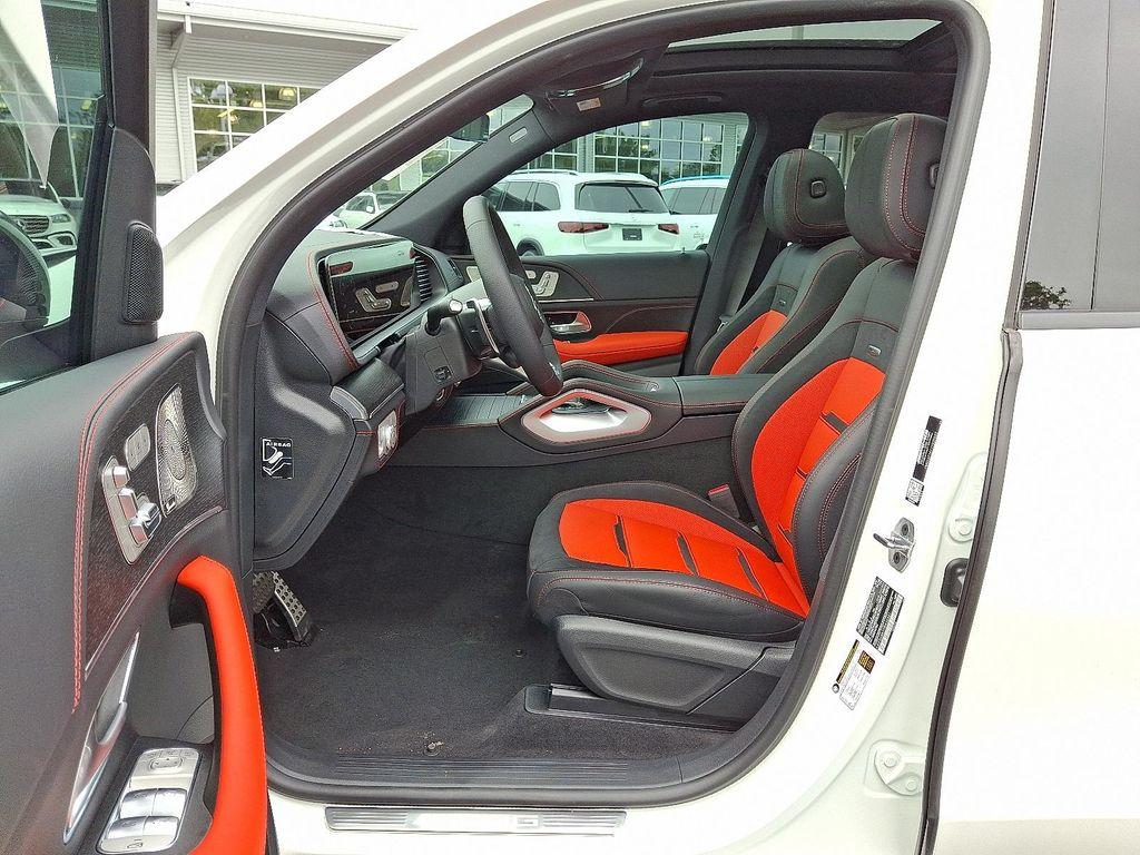 new 2025 Mercedes-Benz AMG GLE 53 car, priced at $103,335