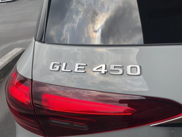 new 2024 Mercedes-Benz GLE 450 car, priced at $91,000