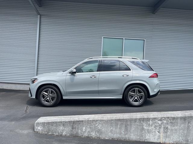 new 2024 Mercedes-Benz GLE 450 car, priced at $91,000