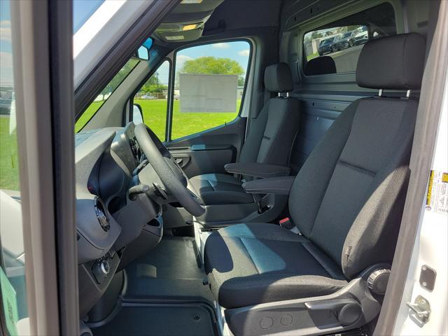 new 2024 Mercedes-Benz Sprinter 2500 car, priced at $58,444