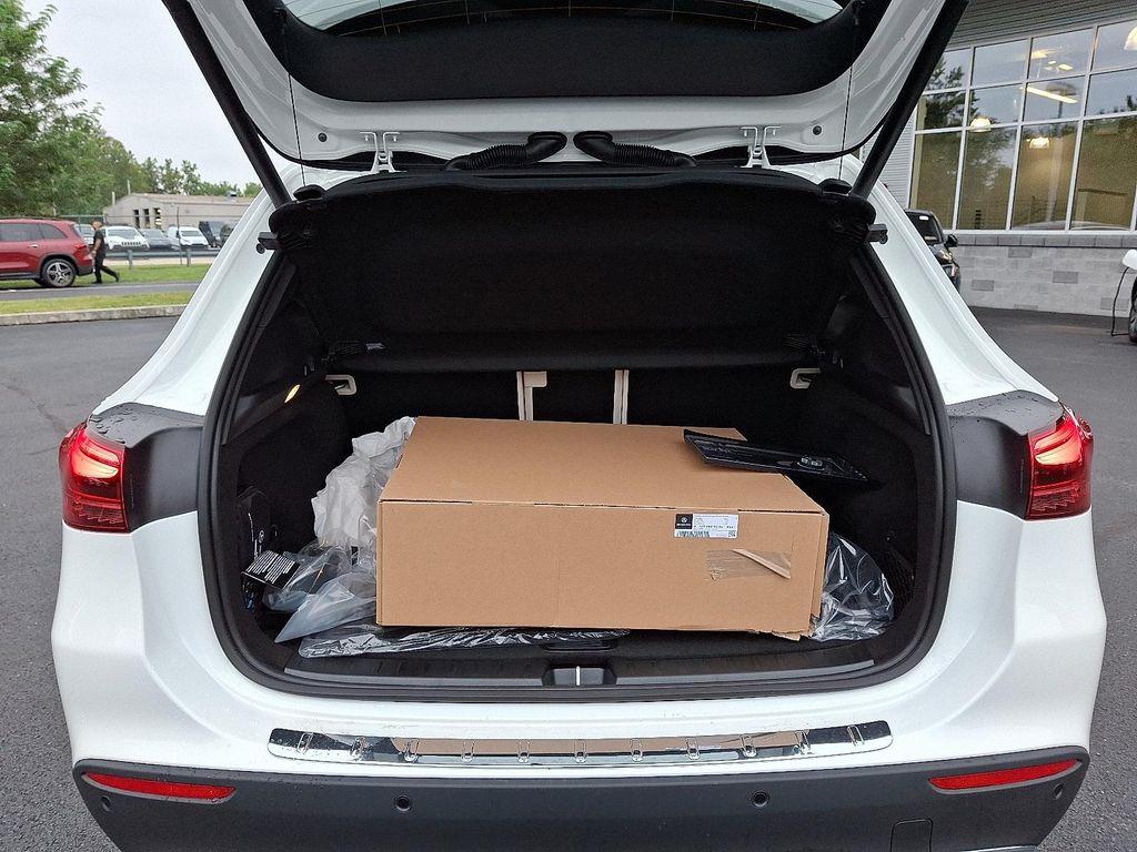 used 2026 Mercedes-Benz GLA 250 car, priced at $48,488