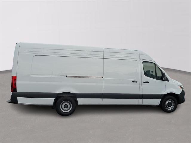 new 2024 Mercedes-Benz Sprinter 3500 car, priced at $75,141