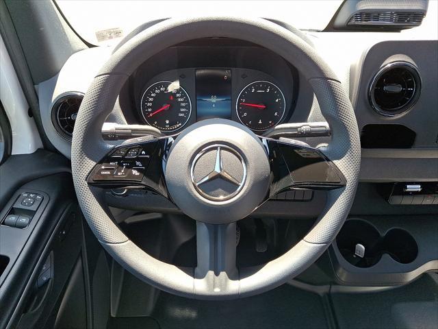 new 2025 Mercedes-Benz Sprinter 2500 car