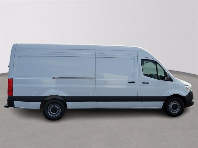 new 2024 Mercedes-Benz Sprinter 2500 car, priced at $67,681