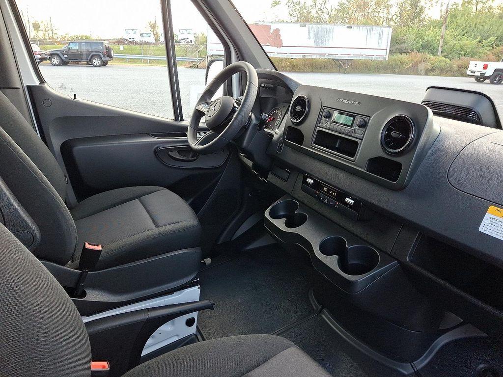 new 2026 Mercedes-Benz Sprinter 2500 car