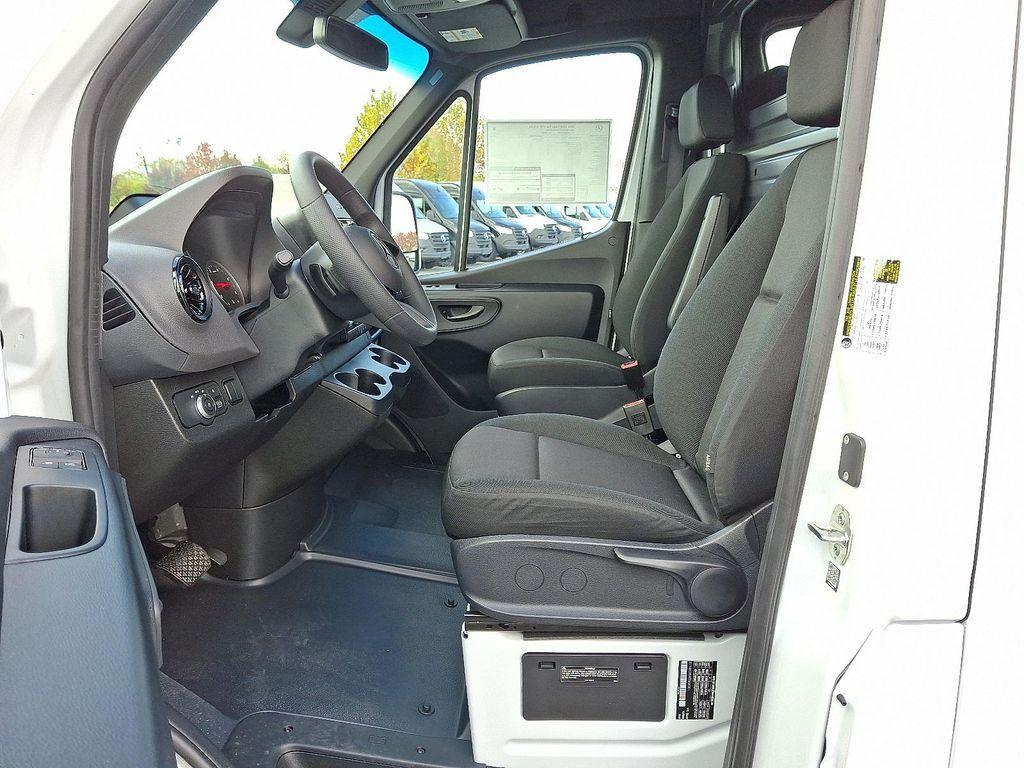 new 2026 Mercedes-Benz Sprinter 2500 car