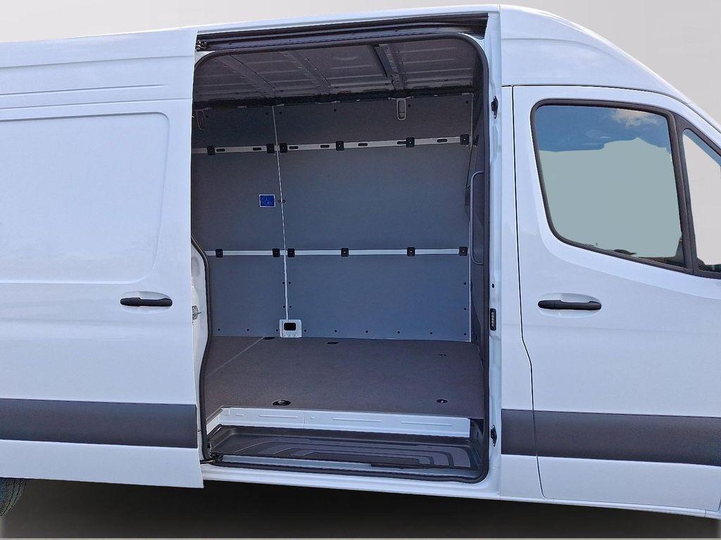 new 2026 Mercedes-Benz Sprinter 2500 car