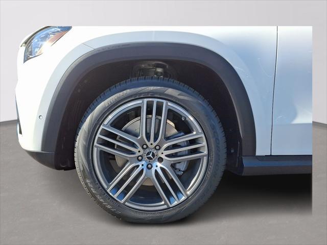 new 2025 Mercedes-Benz GLS 450 car, priced at $98,340