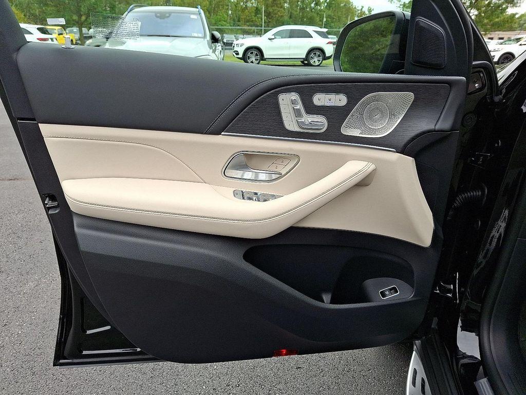 new 2026 Mercedes-Benz AMG GLE 53 car, priced at $100,360