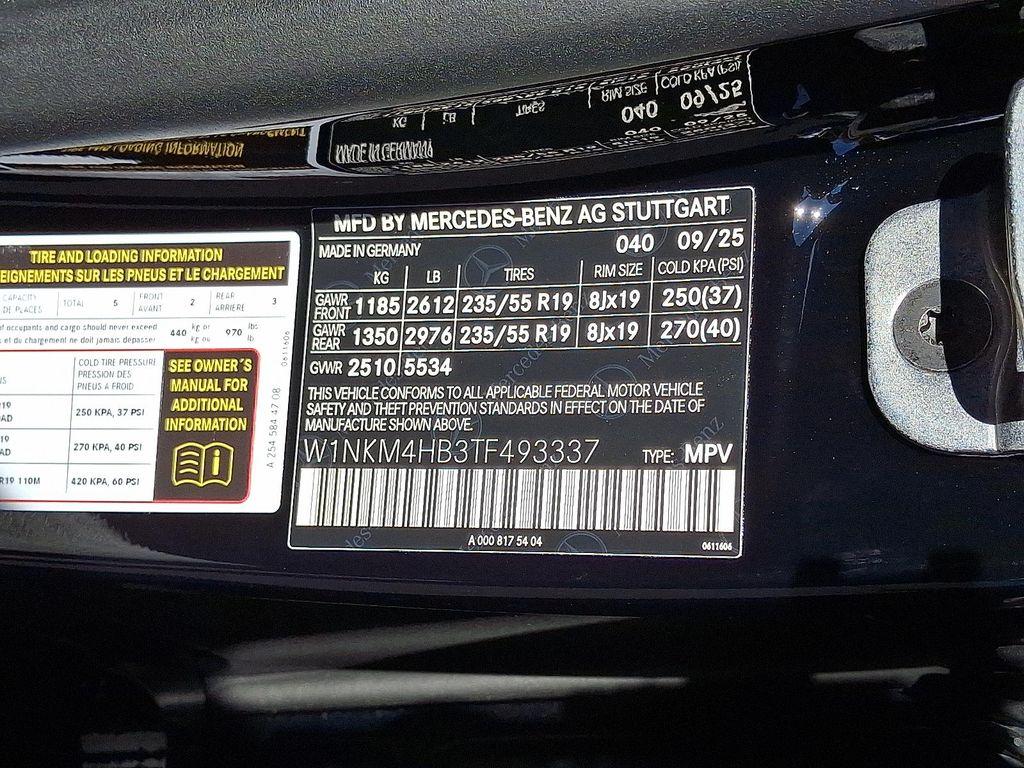 new 2026 Mercedes-Benz GLC 300 car, priced at $55,595