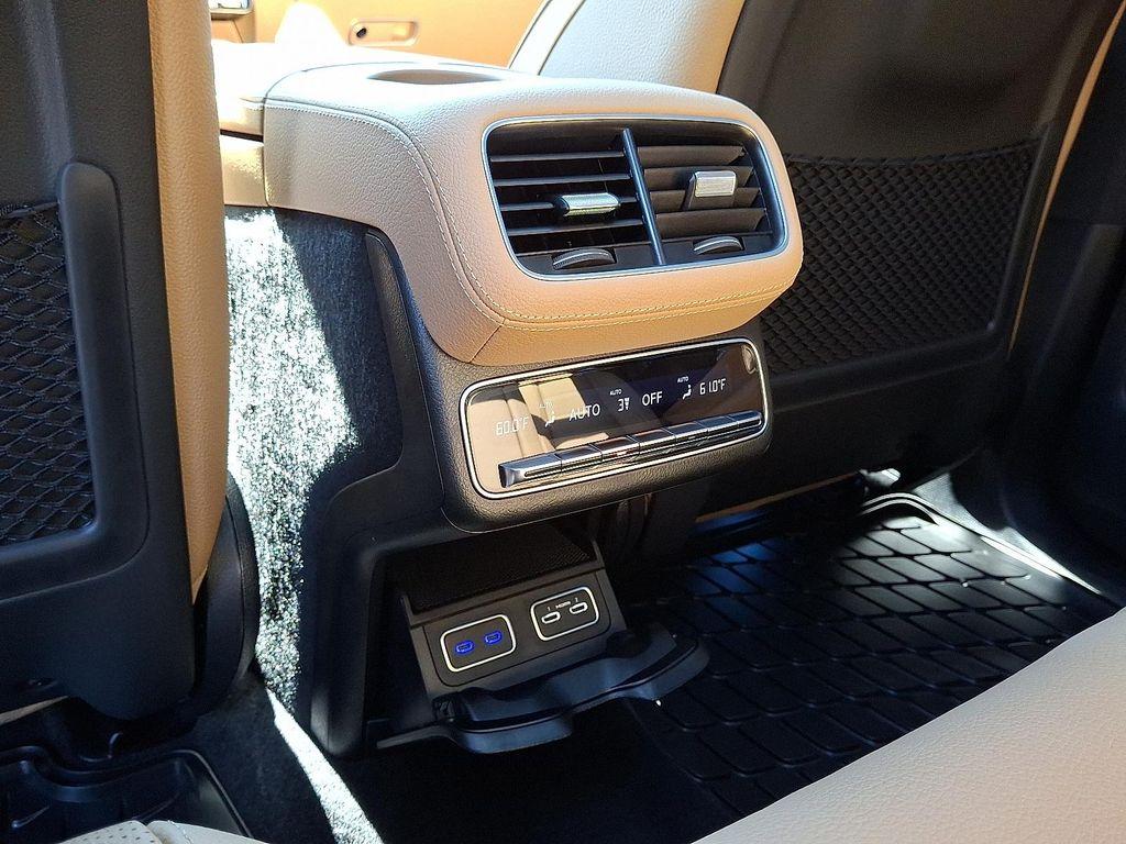 new 2026 Mercedes-Benz GLS 580 car, priced at $129,810