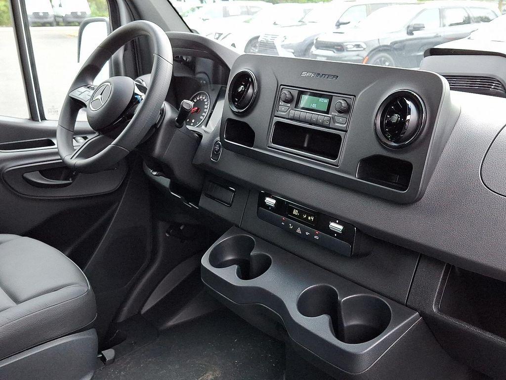new 2025 Mercedes-Benz Sprinter 2500 car, priced at $59,679