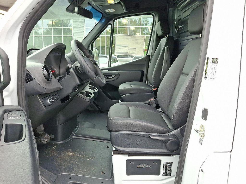 new 2025 Mercedes-Benz Sprinter 2500 car, priced at $59,679