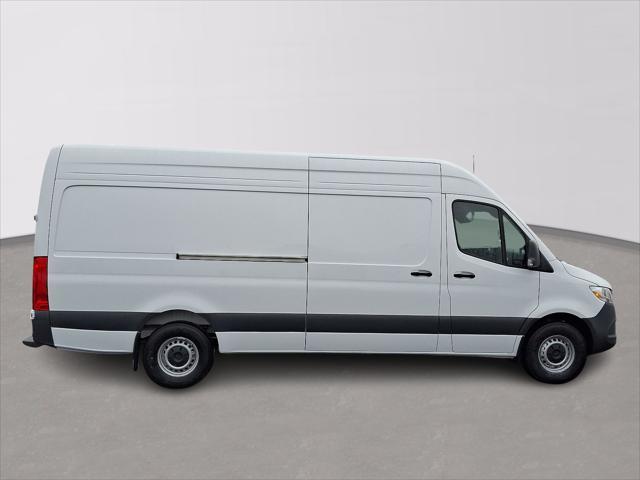 new 2025 Mercedes-Benz Sprinter 2500 car, priced at $65,308