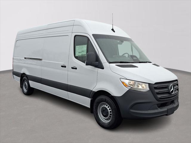 new 2025 Mercedes-Benz Sprinter 2500 car, priced at $65,308