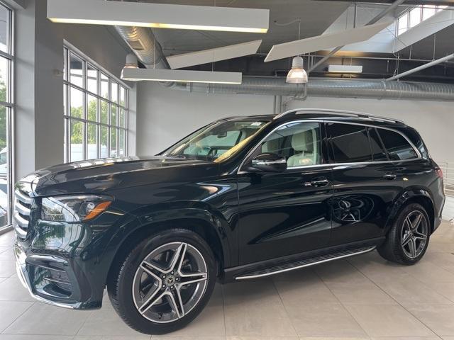 new 2024 Mercedes-Benz GLS 450 car, priced at $97,000