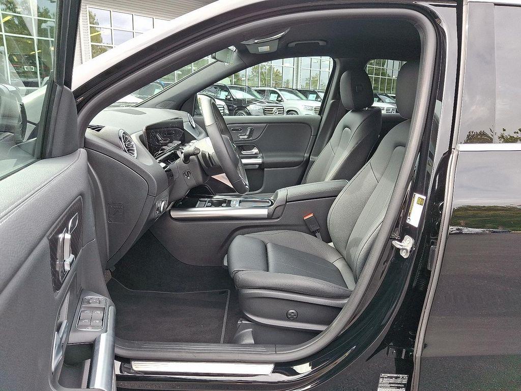 used 2025 Mercedes-Benz GLA 250 car, priced at $39,193