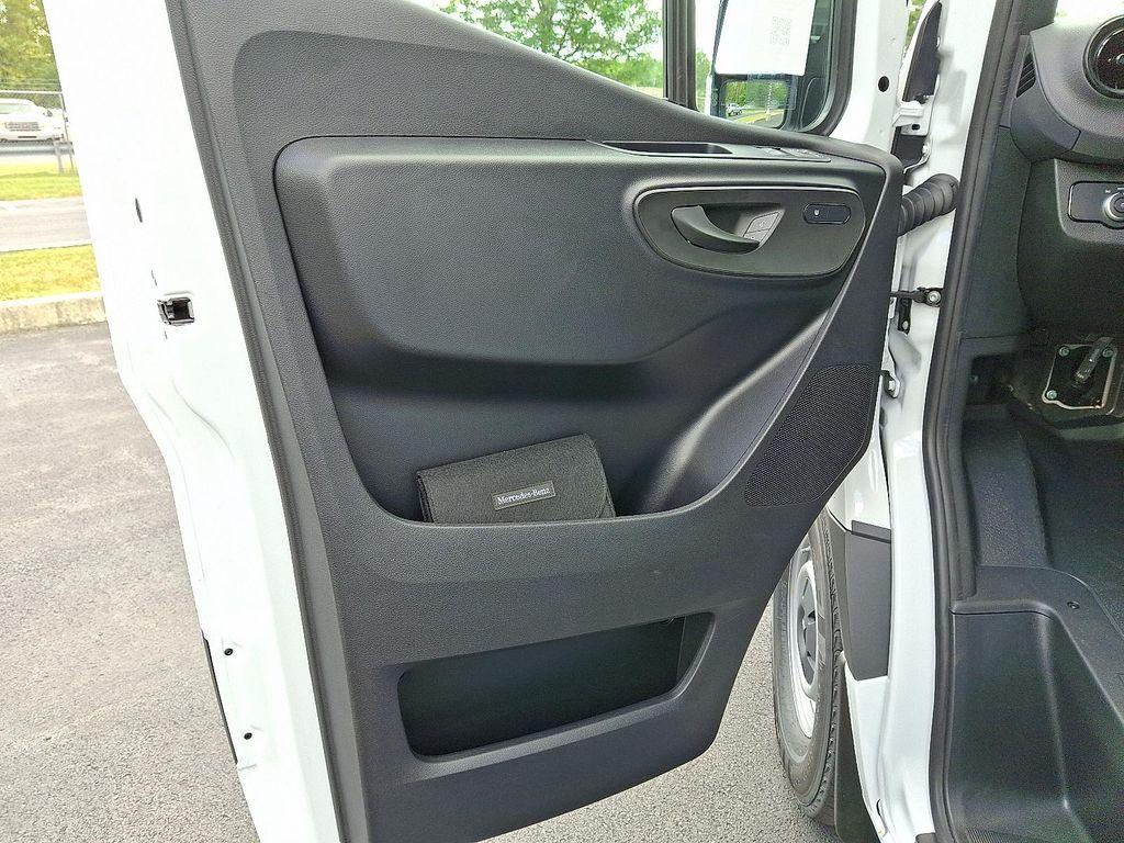 new 2025 Mercedes-Benz Sprinter 2500 car, priced at $59,353