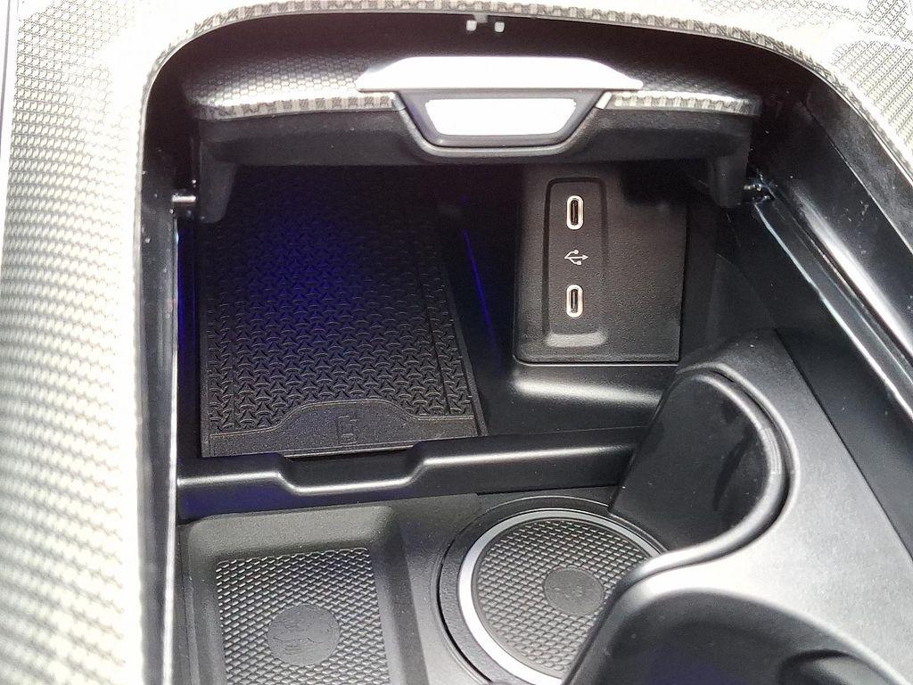 used 2025 Mercedes-Benz GLC 300 car, priced at $55,925