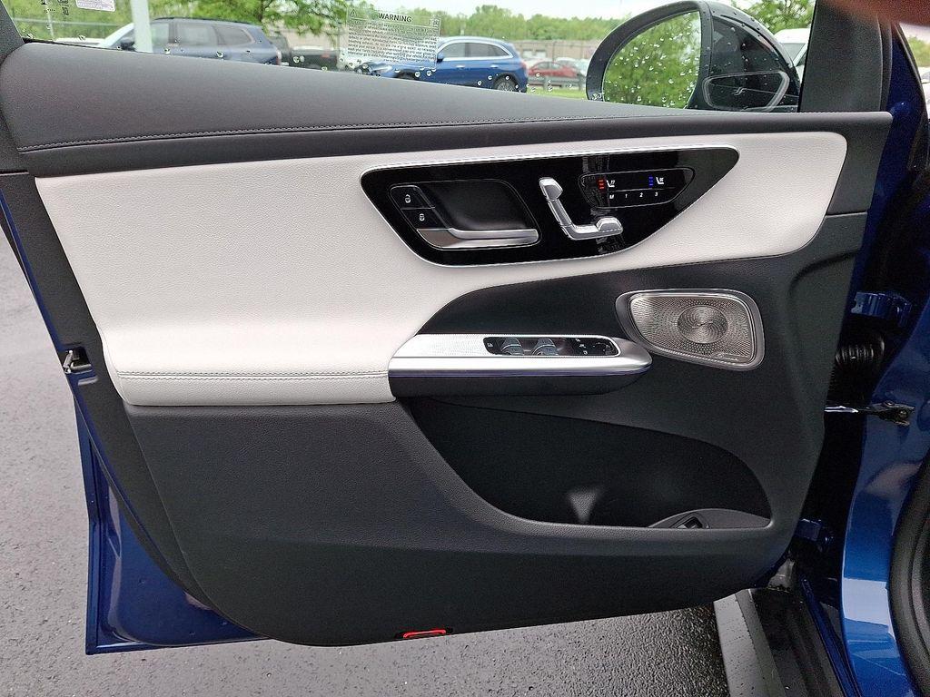 used 2025 Mercedes-Benz GLC 300 car, priced at $55,925