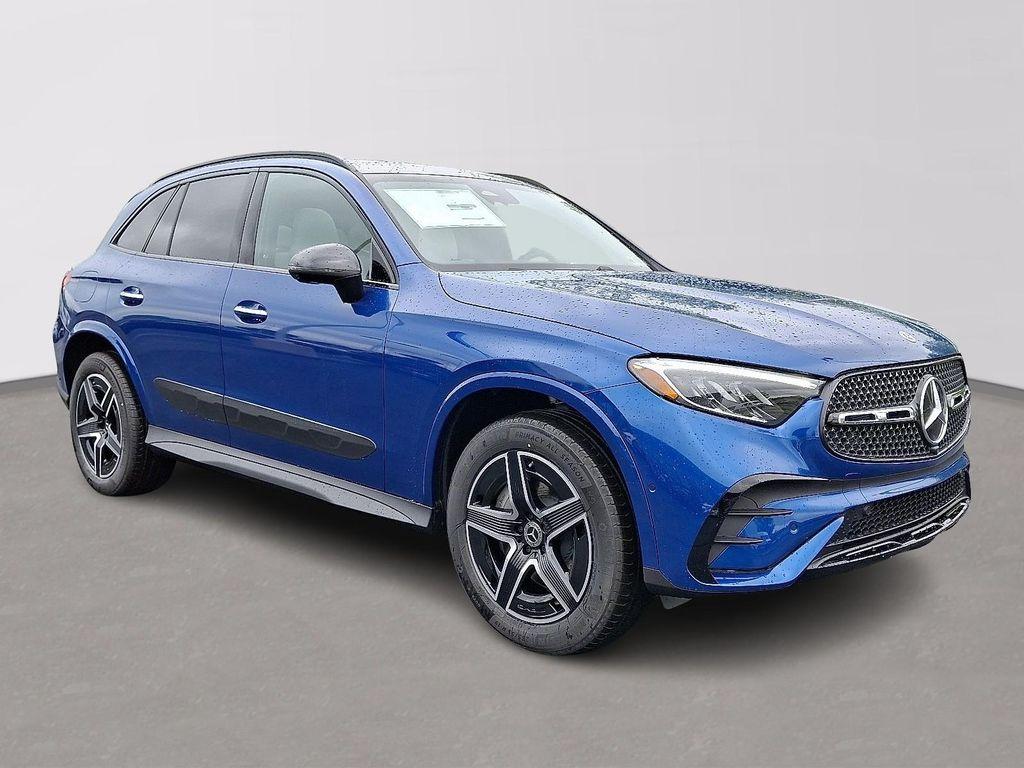 used 2025 Mercedes-Benz GLC 300 car, priced at $55,925